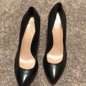 VINCE CAMUTO LEATHER